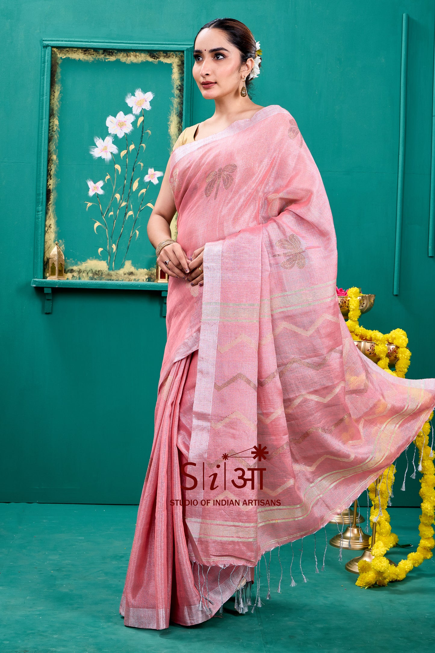 Rose Mirage Handwoven Linen Saree