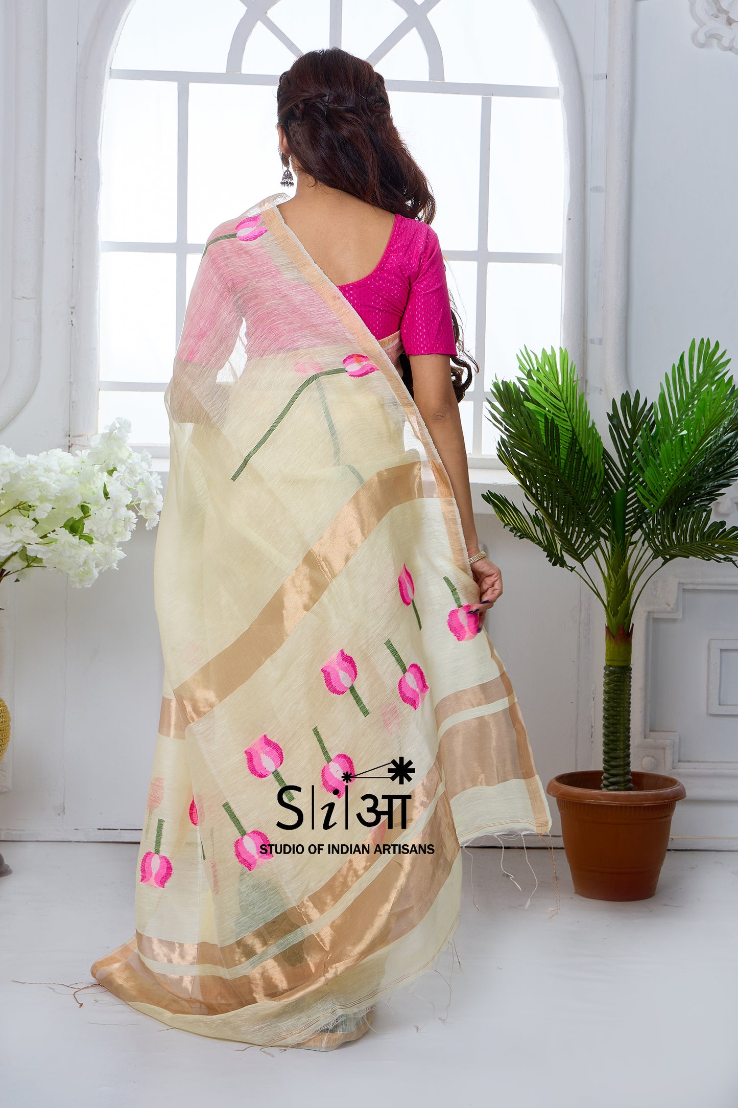 ROYAL IVORY BLOOM- SILK LINEN SAREE